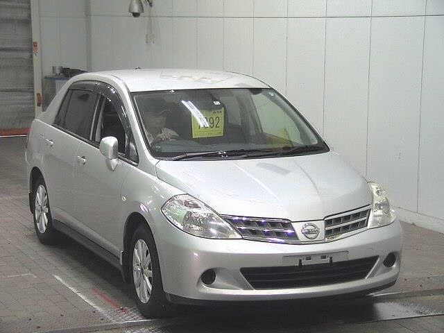 7392 Nissan Tiida latio SNC11 2012 г. (JU Fukushima)